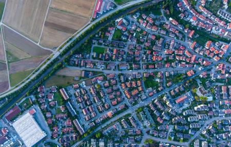 Foto von Max Böttinger auf Unsplash